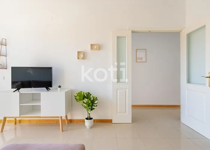 Koti - Nenufar Lägenhet Fuengirola